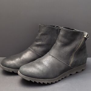 Sorel Womans Harlow Black Leather Chelsea Zippered Booties,Size 8.5.